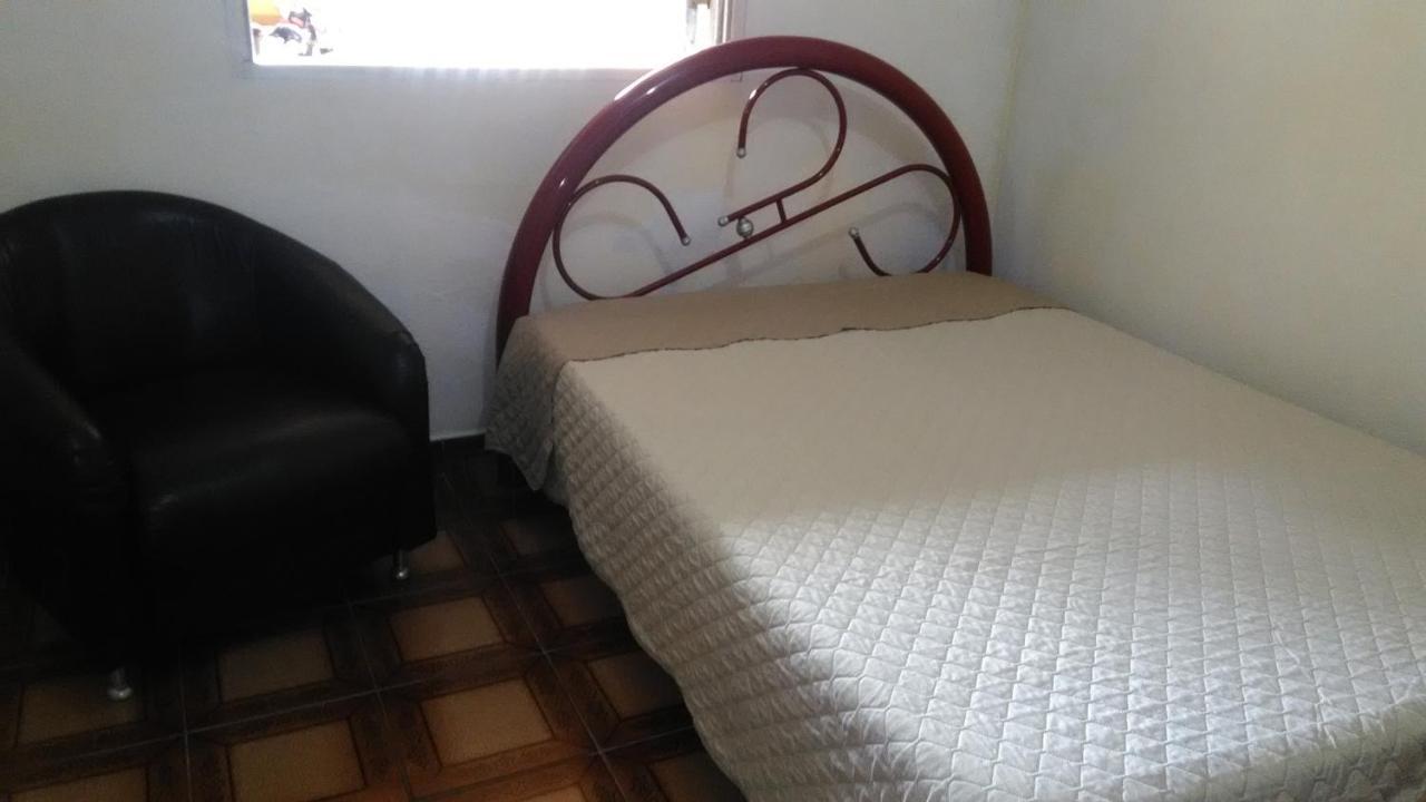 Hostel Tia Rita Itanhaém Esterno foto